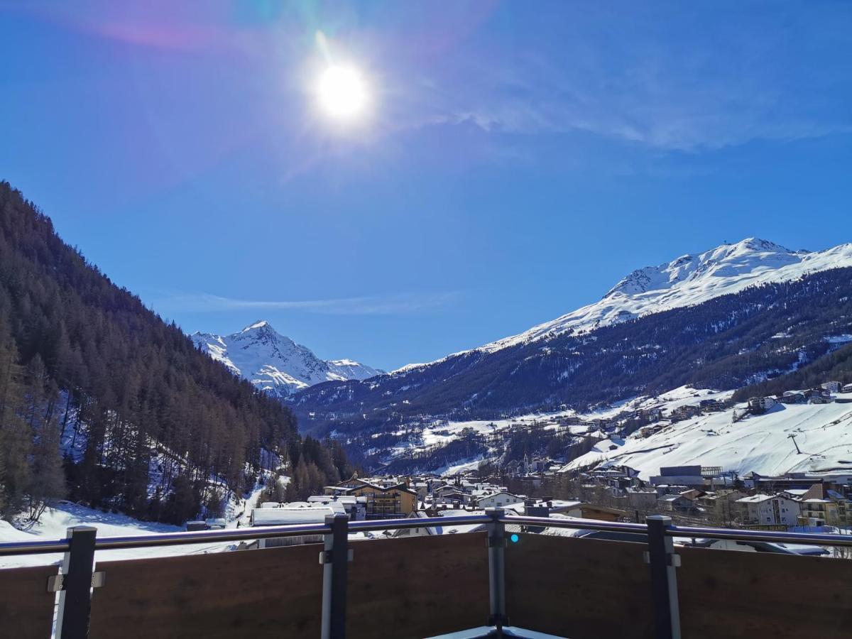 Hotel Garni Schoenblick Sölden Kültér fotó